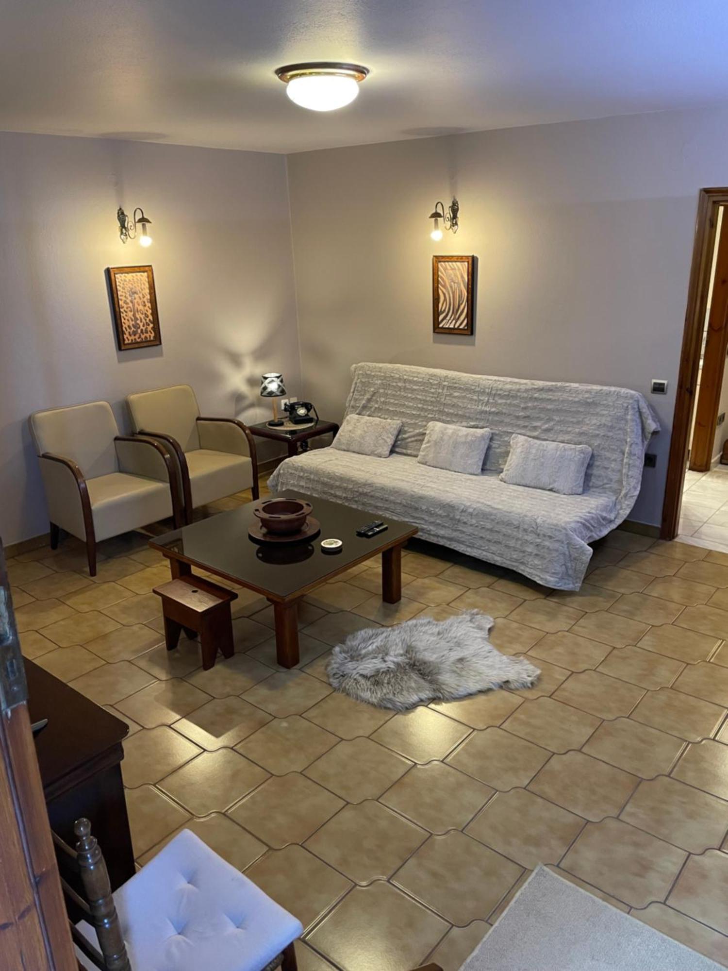 Varousi House Apartment