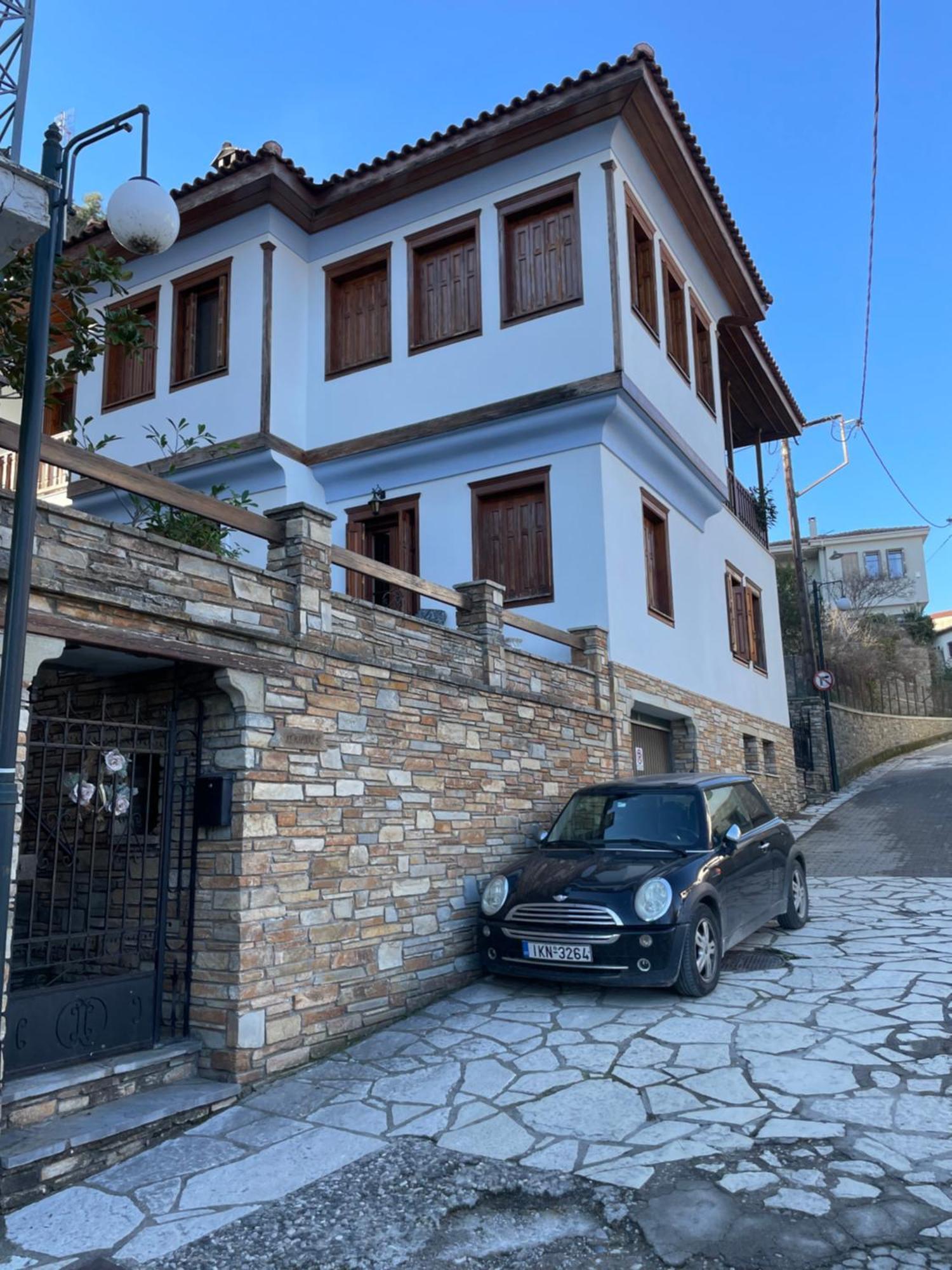 Varousi House Apartment Trikala (Thessaly)